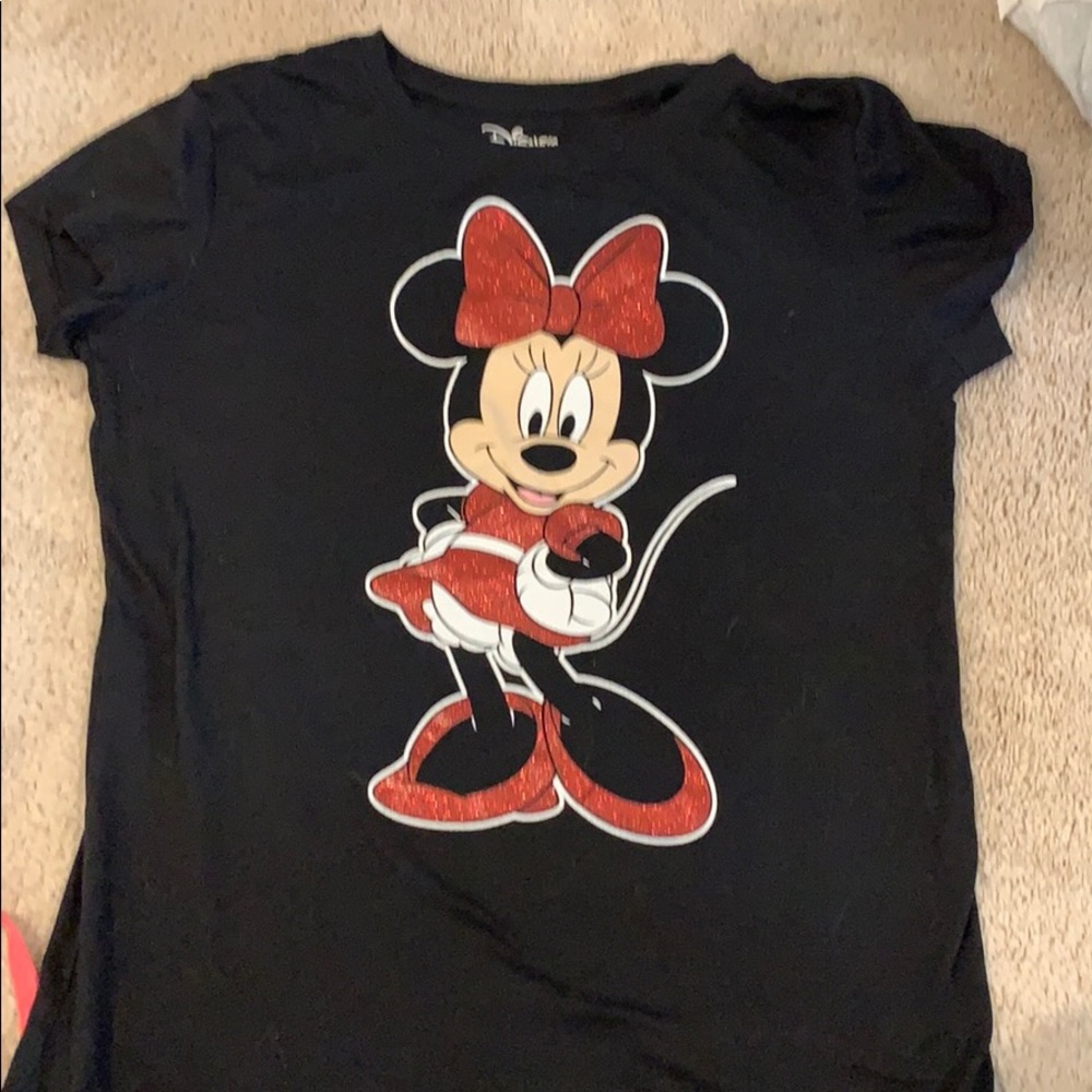 Minnie Mouse shirt